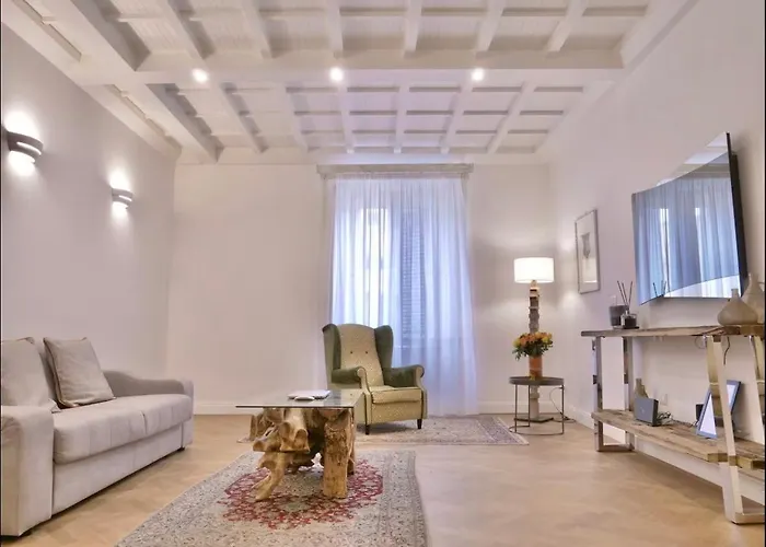 Ah Luxury Trevi בית הארחה 4*