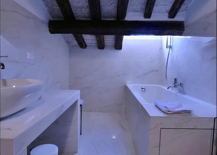 Gasthuis Ah Luxury Trevi